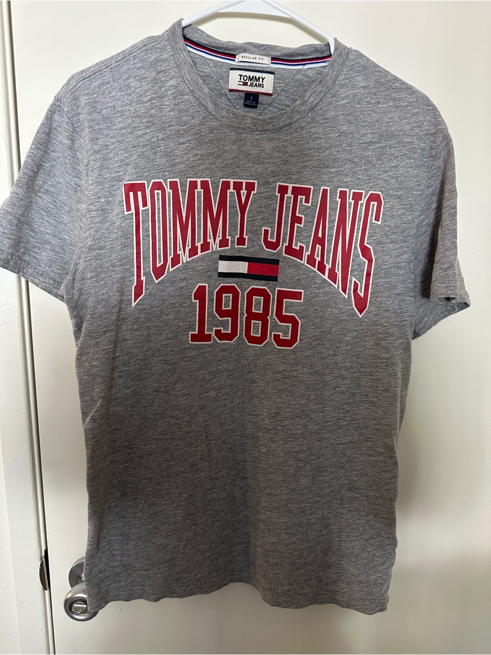Tommy Hilfiger Gray Crewneck Tshirt